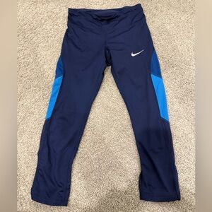Nike Running Cropped Leggings Small